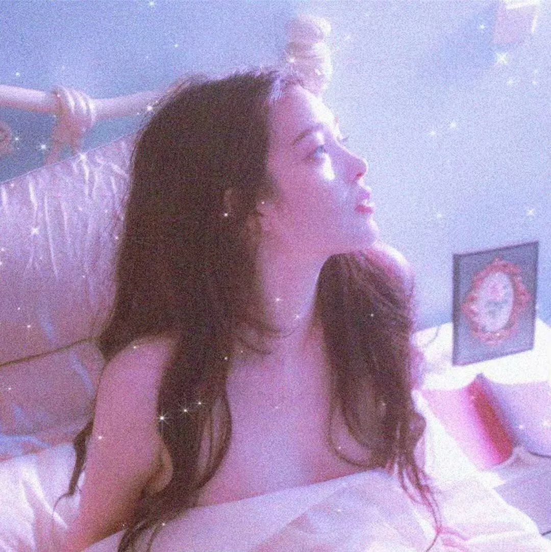 千亿影后魂穿十八线女星